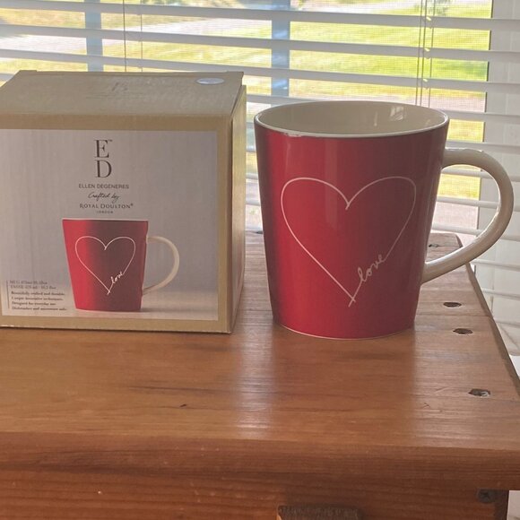 Ellen Degeneres Mug LOVE Crafted by Royal Doulton LONDON Porcelain New in Box - Picture 3 of 10